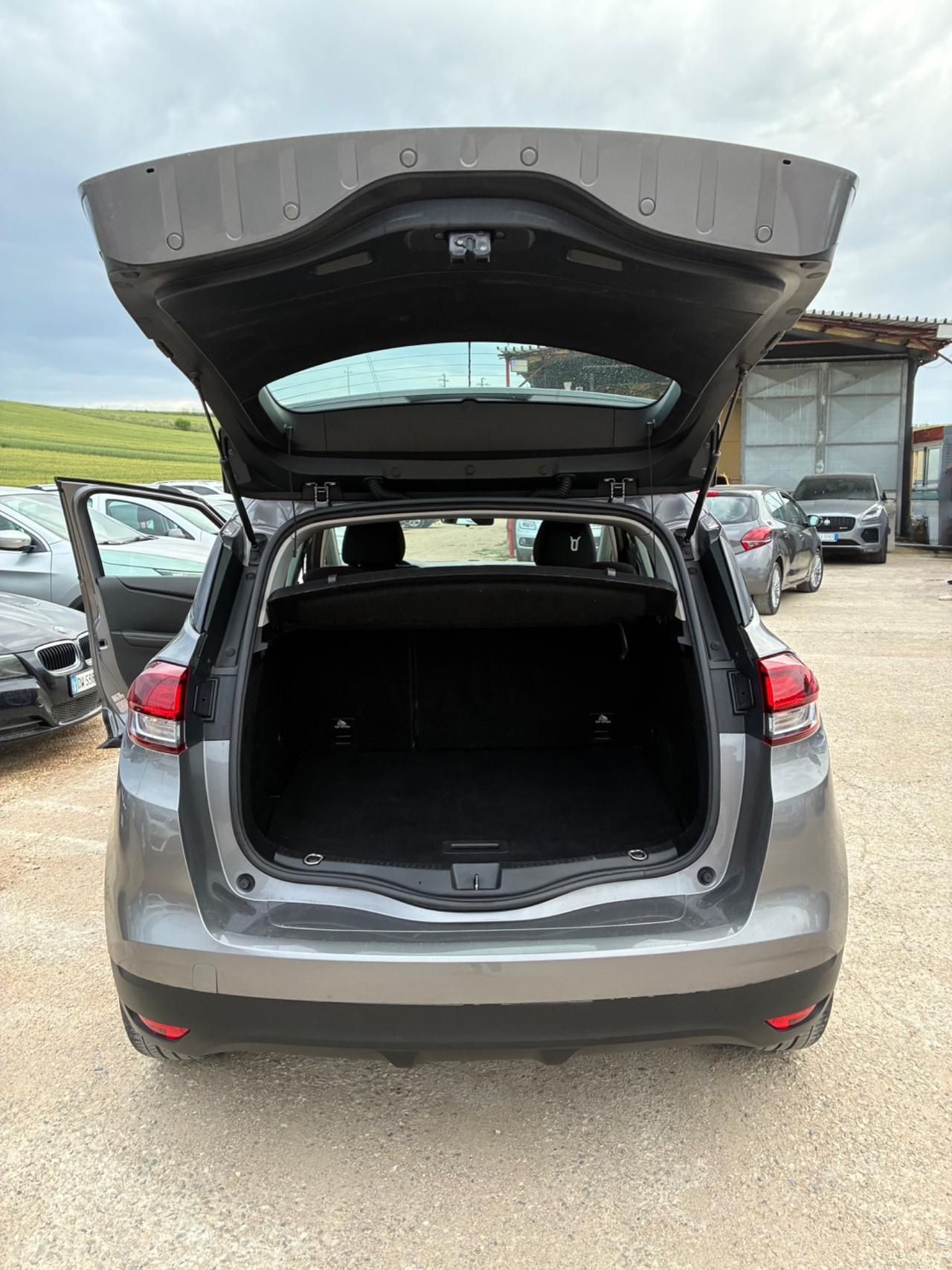 Renault Scenic Scénic dCi 8V 110 CV Energy Bose