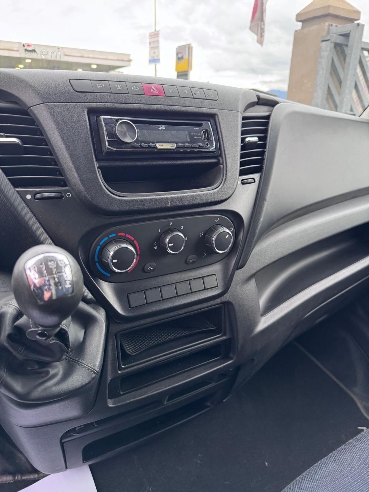 Iveco Daily 2.3 115CV 35-120 Iva Compresa