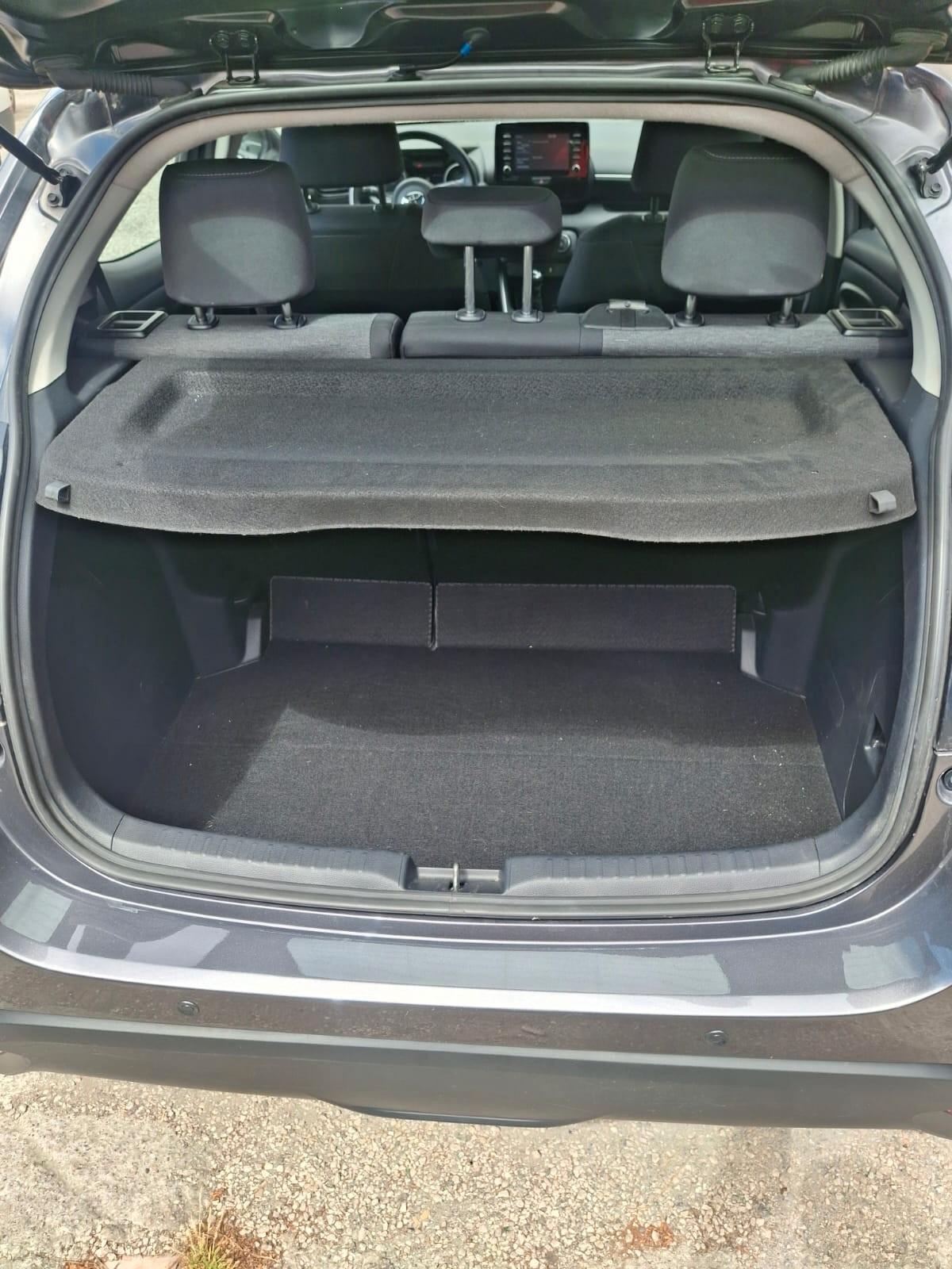 Toyota Yaris 1.0 5 porte Trend