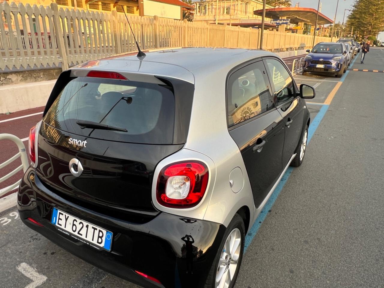 Smart ForFour 70 1.0 Passion