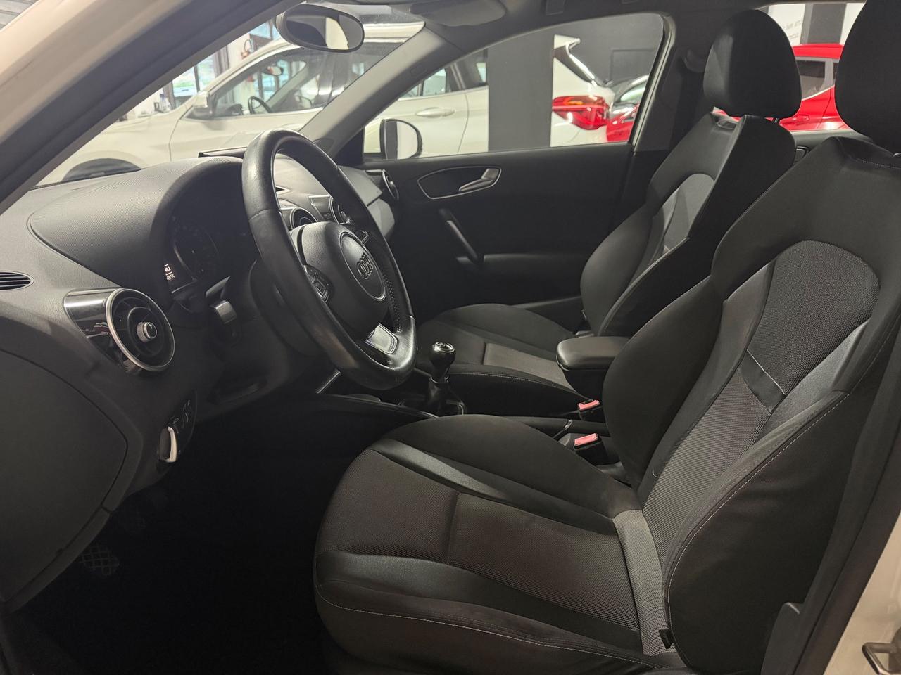 AUDI A1 1.6 TDI (90) SPB Ambition 2013