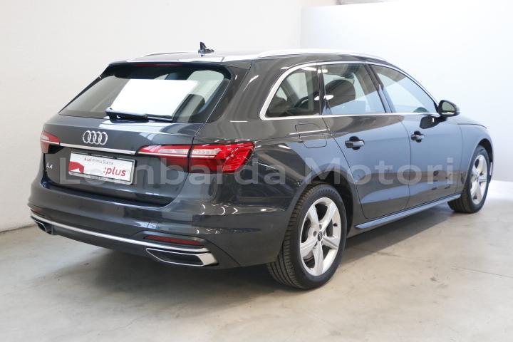 Audi A4 Avant 30 2.0 tdi mhev Business Advanced 136cv s-tronic