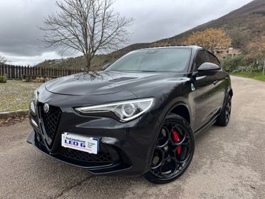 Alfa Romeo Stelvio 2.9 Bi-Turbo V6 510 CV AT8 Quadrifoglio