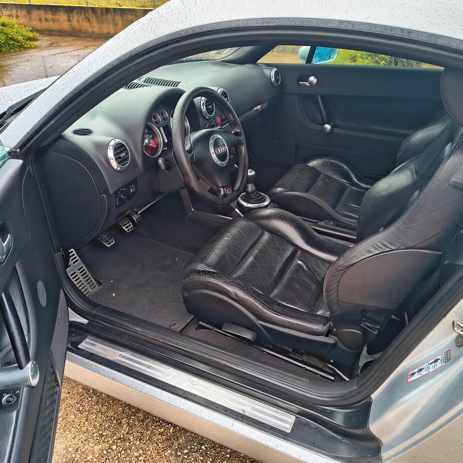 Audi TT Coupé 1.8 T 20V 225 CV cat quattro