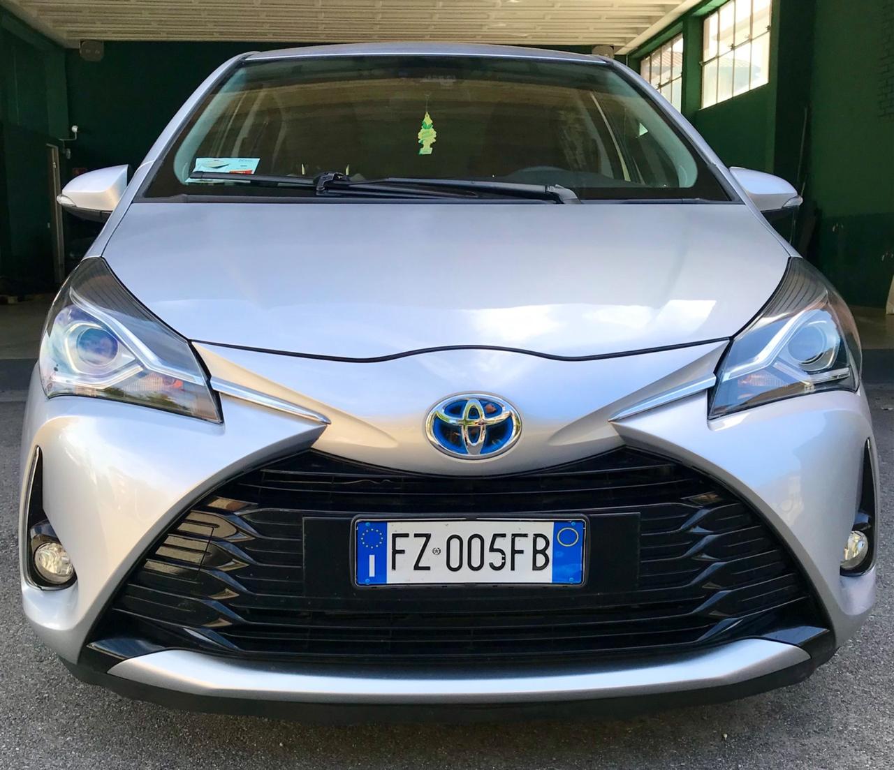 Toyota Yaris 1.5 Hybrid 5 porte Active