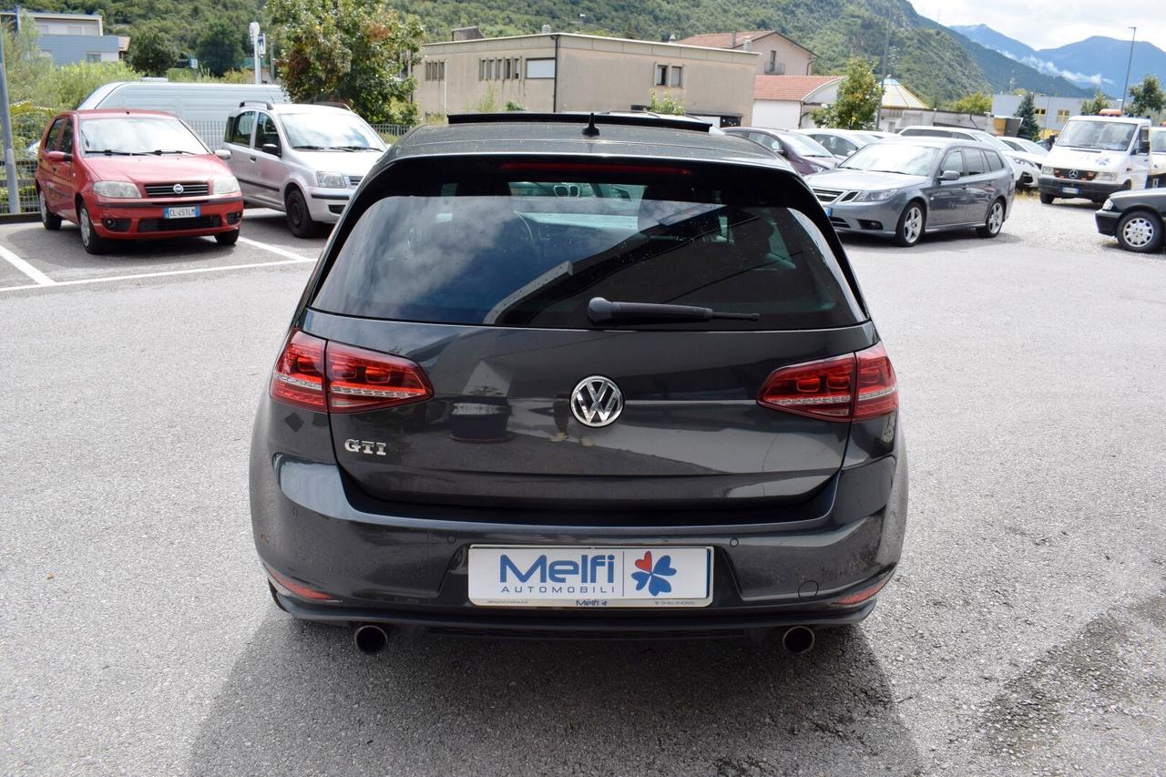 Volkswagen Golf GTI 2.0 220cv 5p TETTO APRIBILE + KIT INVERNO