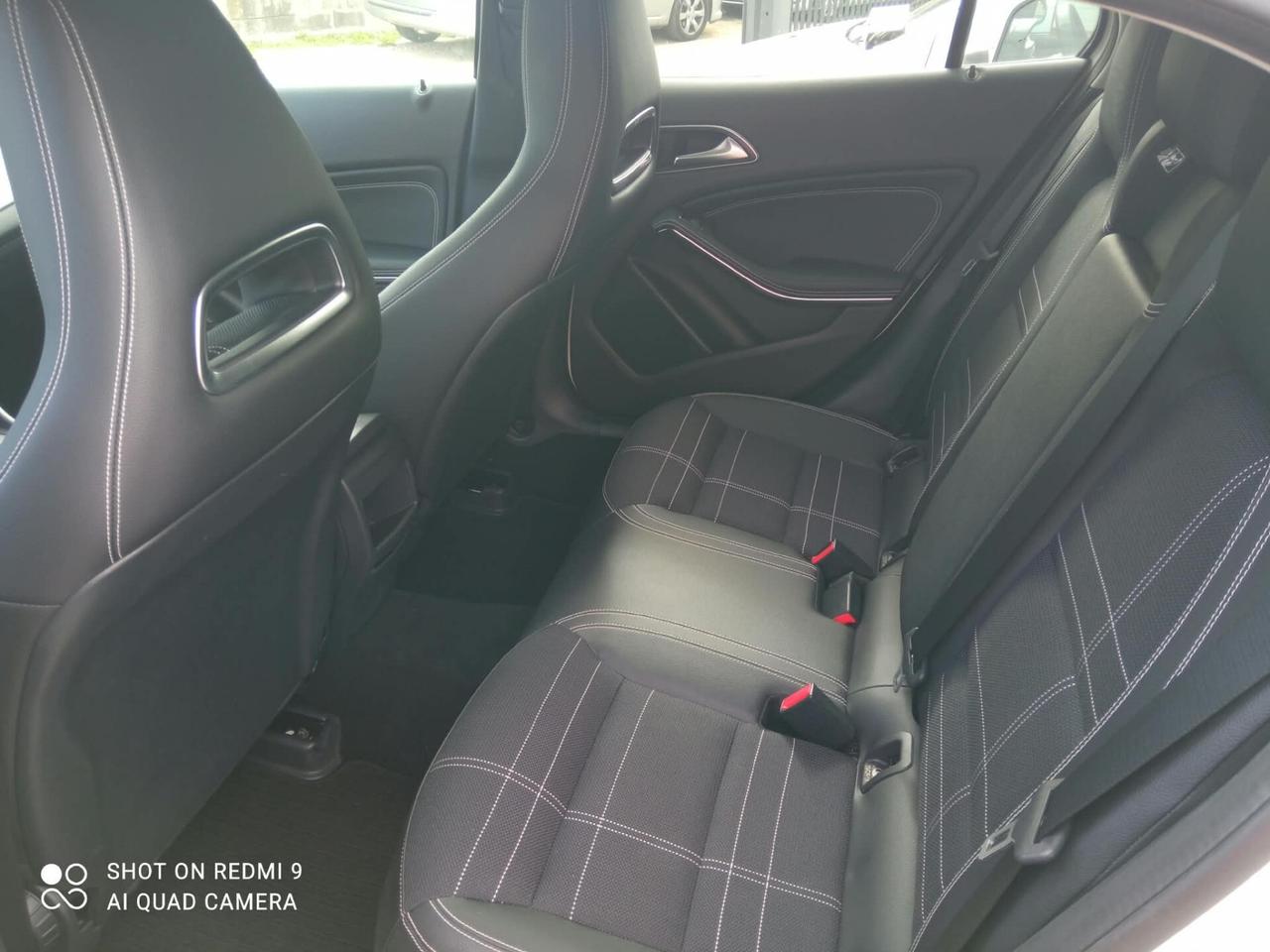 Mercedes-benz GLA 200 d Sport 136CV