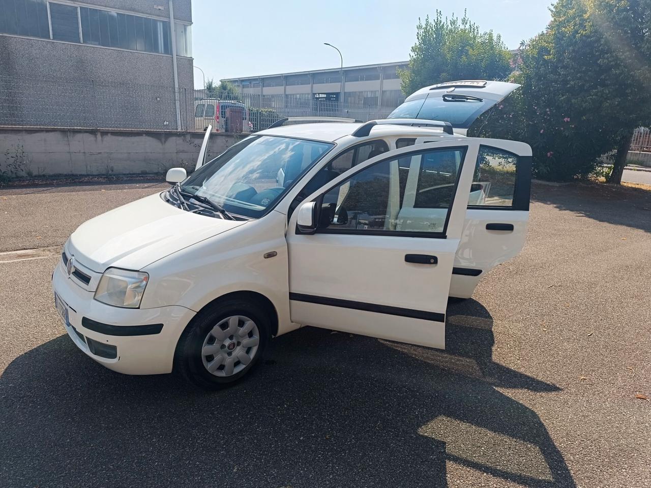 Fiat Panda 1.2 Dynamic SOLAMENTE 112.000 KM