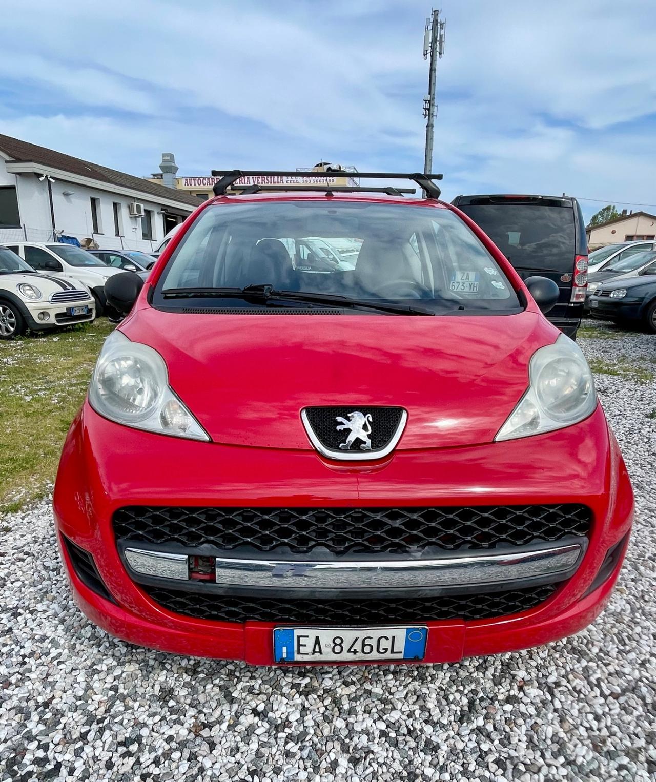Peugeot 107 1.0 68CV 3p. Plaisir