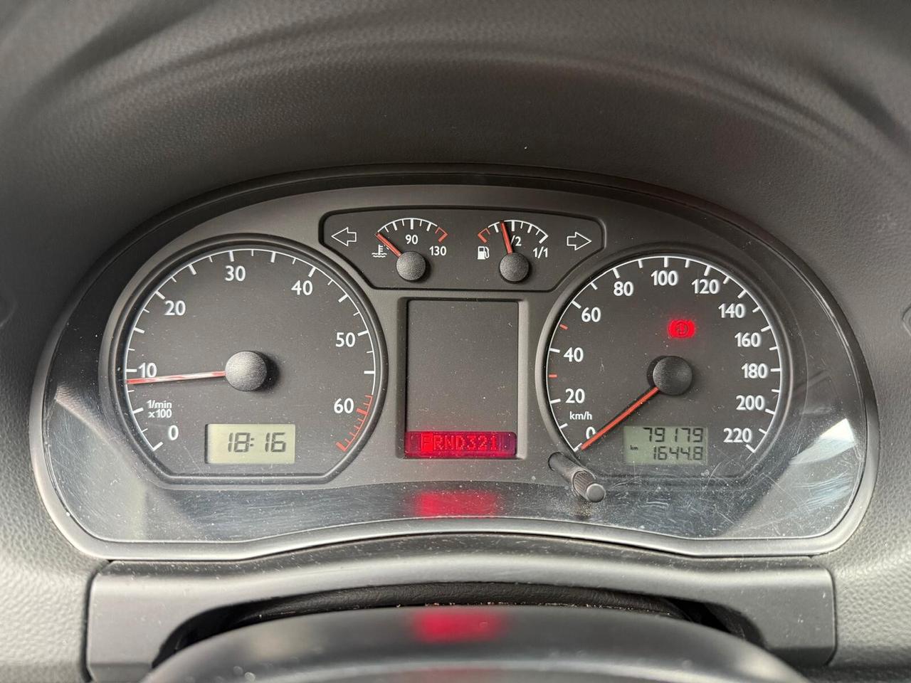 Volkswagen Polo 1.4 16V 5p. X Air (254)