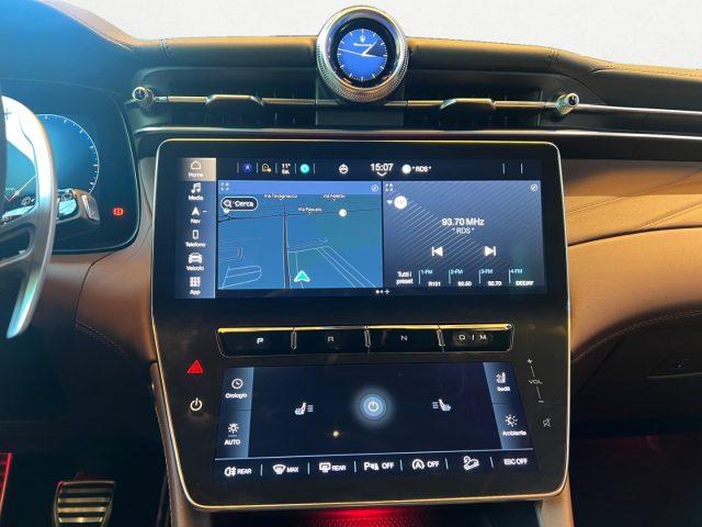 MASERATI Grecale MHEV 250 CV AWD