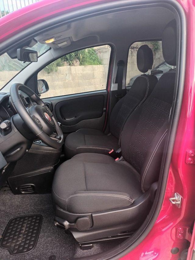 FIAT Panda 1000 HYBRID CROSS 70CV CARPLAY CLIMAUTO ITALIA