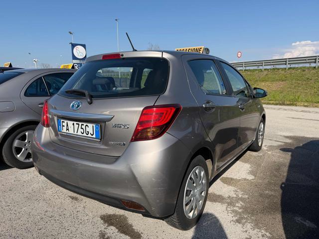 TOYOTA Yaris 1.5 Hybrid 5 porte Active