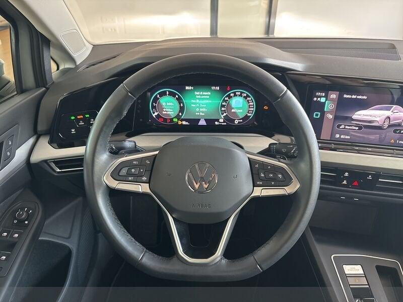 Volkswagen Golf 8 2.0 TDI SCR LIFE DSG 115 CV