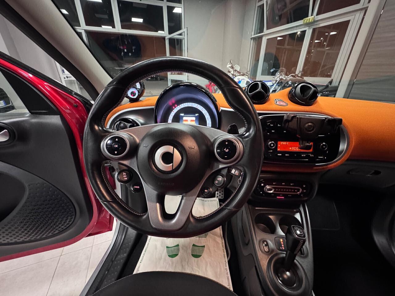 SMART FOR FOUR 900 TURBO BENZ AUTOMATICA BRABUS