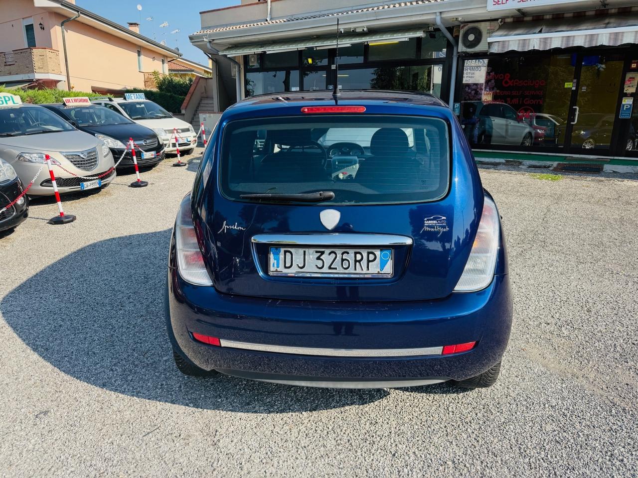Lancia Ypsilon 1.3 MJT 90 CV Oro Giallo