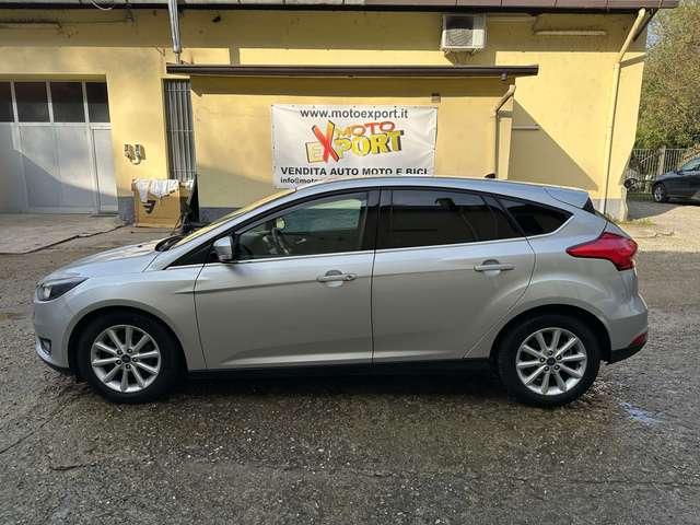 Ford Focus Focus 5p 1.5 tdci Titanium X s