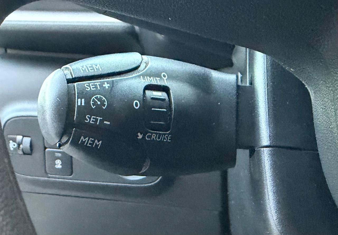 Citroen C3 1.2 Puretech CON GARANZIA-NEOPATENTATI