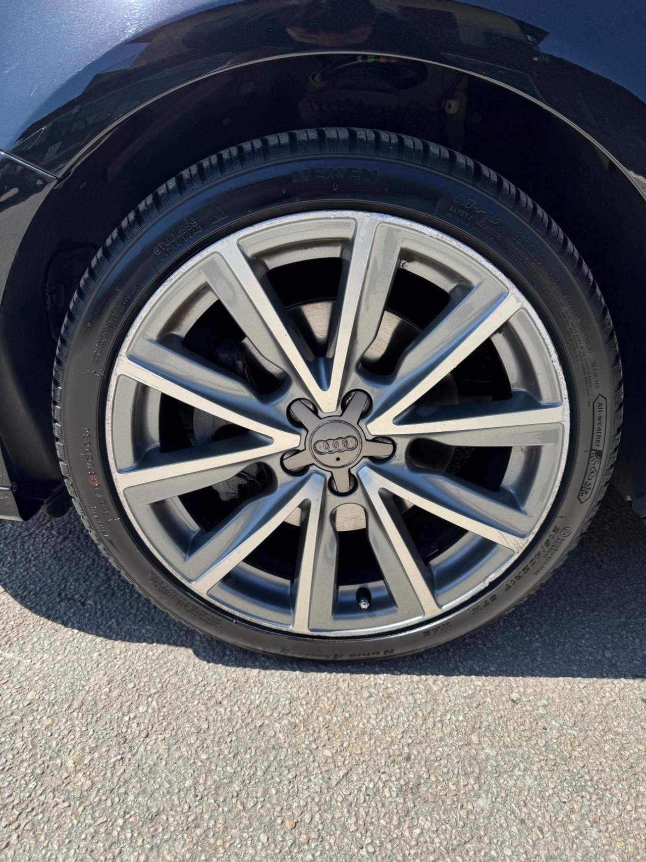 Audi A1 1.6 TDI 105 CV S line edition plus