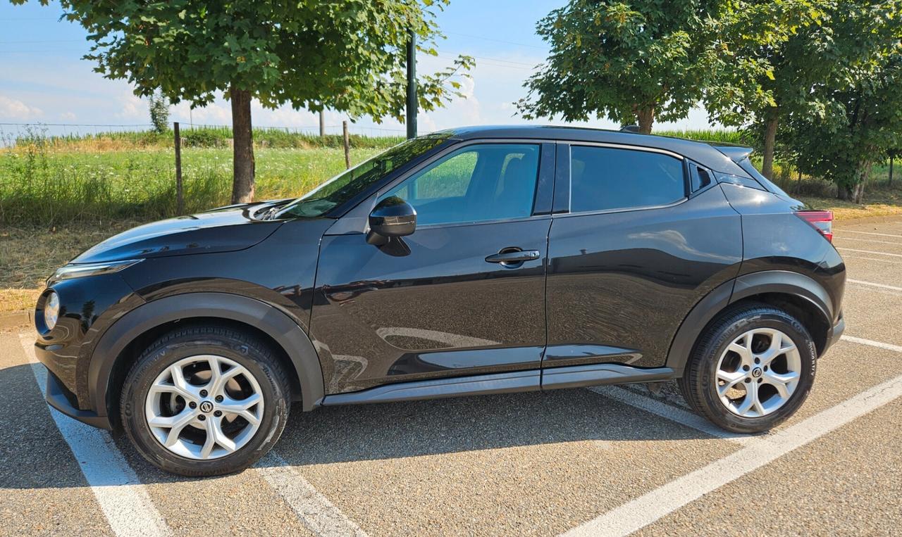 Nissan Juke 1.0 DIG-T 114 CV N-Connecta