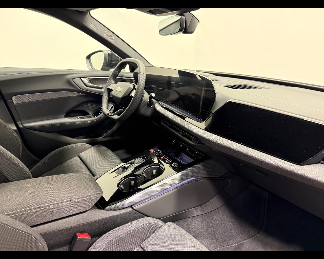 AUDI A5 SEDAN TDI MHEV S-TRONIC