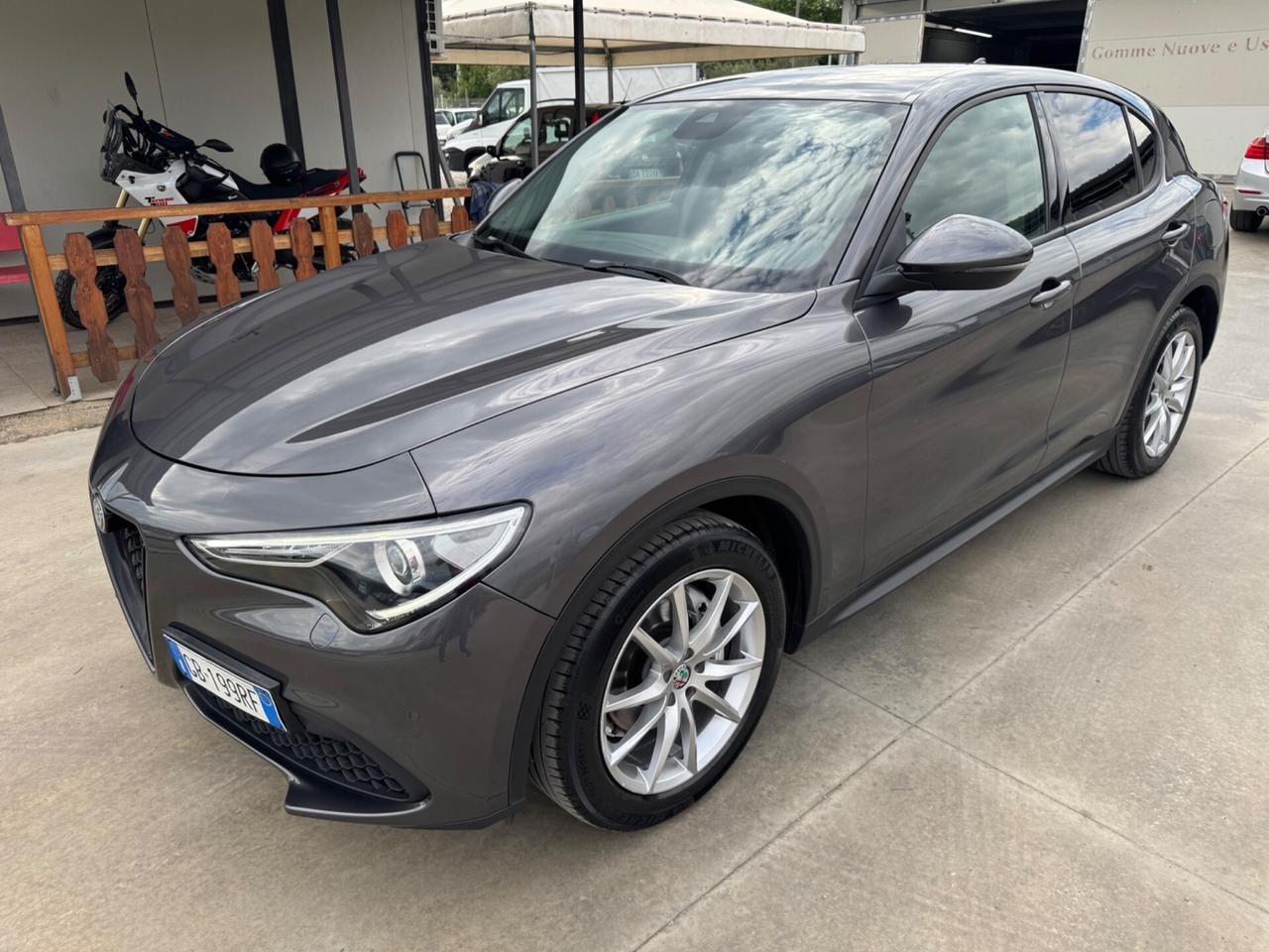 Alfa Romeo Stelvio 2.2 Turbodiesel 160 CV AT8