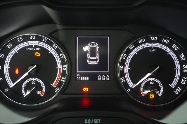 SKODA Karoq Karoq 1.6 TDI SCR Executive