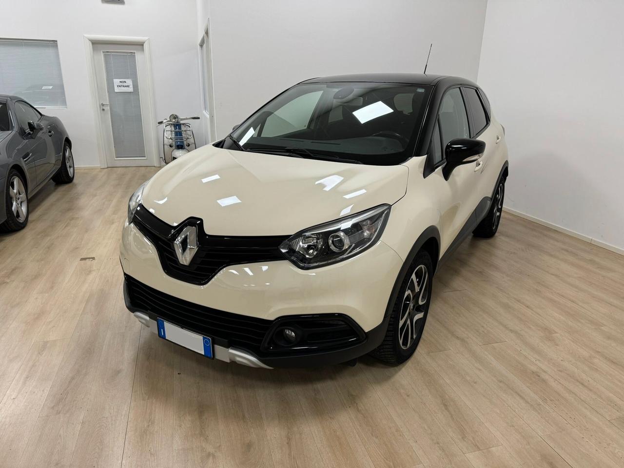 Renault Captur dCi 8V 90 CV