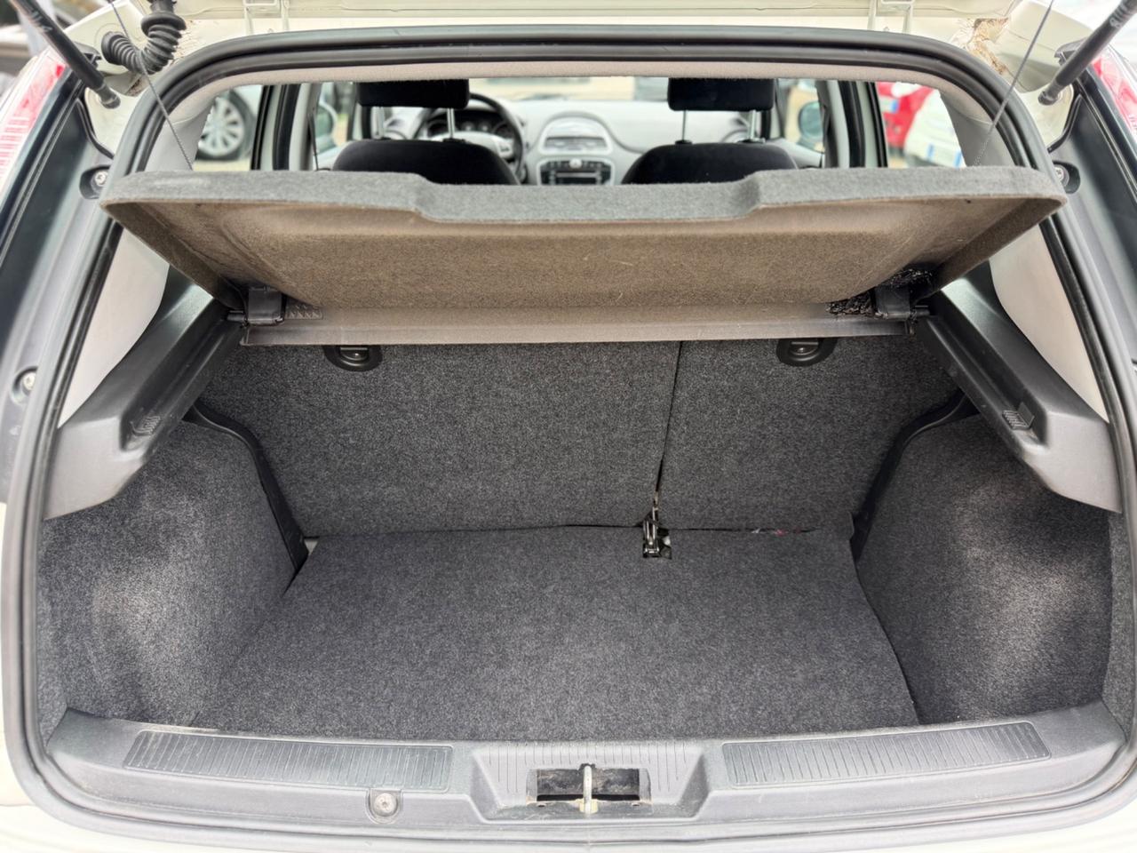 Fiat Punto 1.2 8V 5 porte Lounge Km Certificati