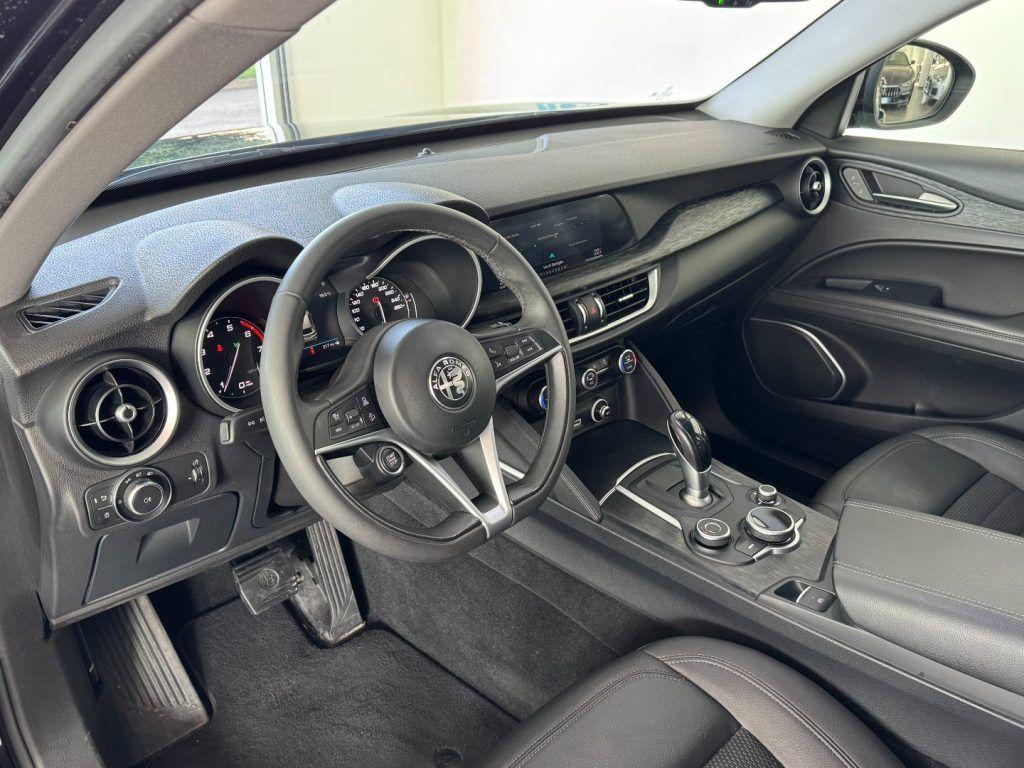 ALFA ROMEO Stelvio 2.0 Turbo 200cv AT8 Q4 Executive Active Suspension