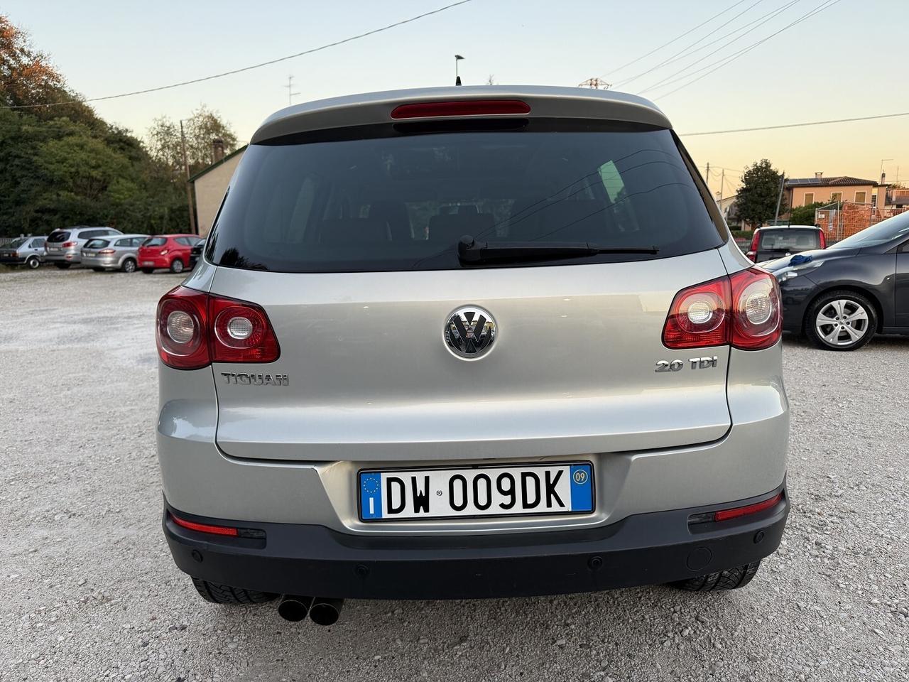 VOLKSWAGEN TIGUAN 2.0 TDI 4MOTION UNICO FULL
