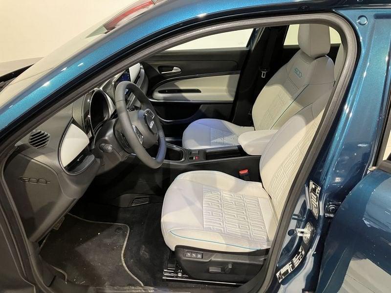 FIAT 600 600 Hybrid 100 CV DCT MHEV La Prima