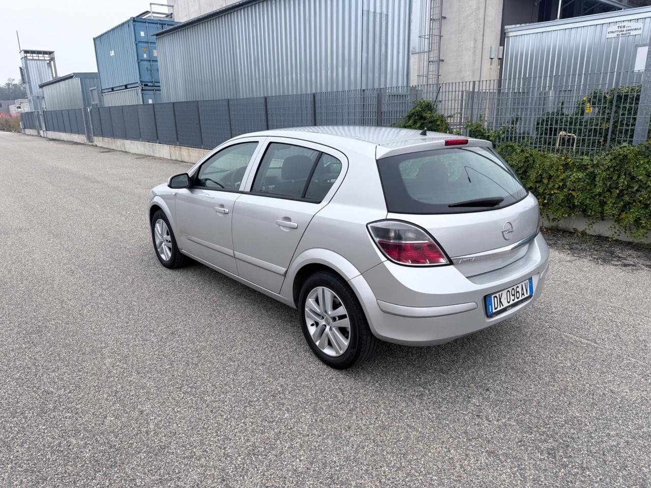 Opel Astra 1.4 16V Twinport 5 porte Enjoy