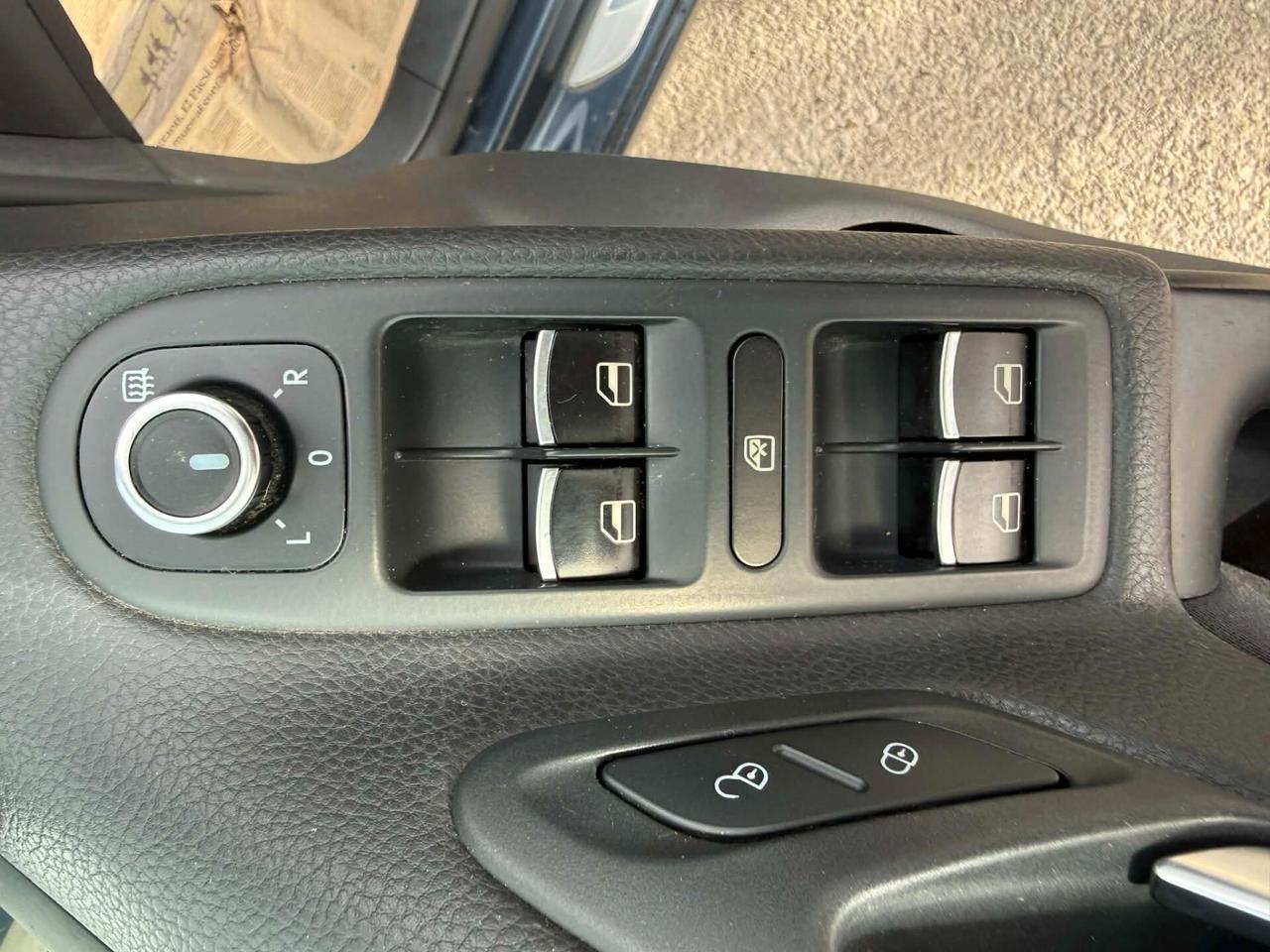 Volkswagen Golf 2.0 TDI 140CV