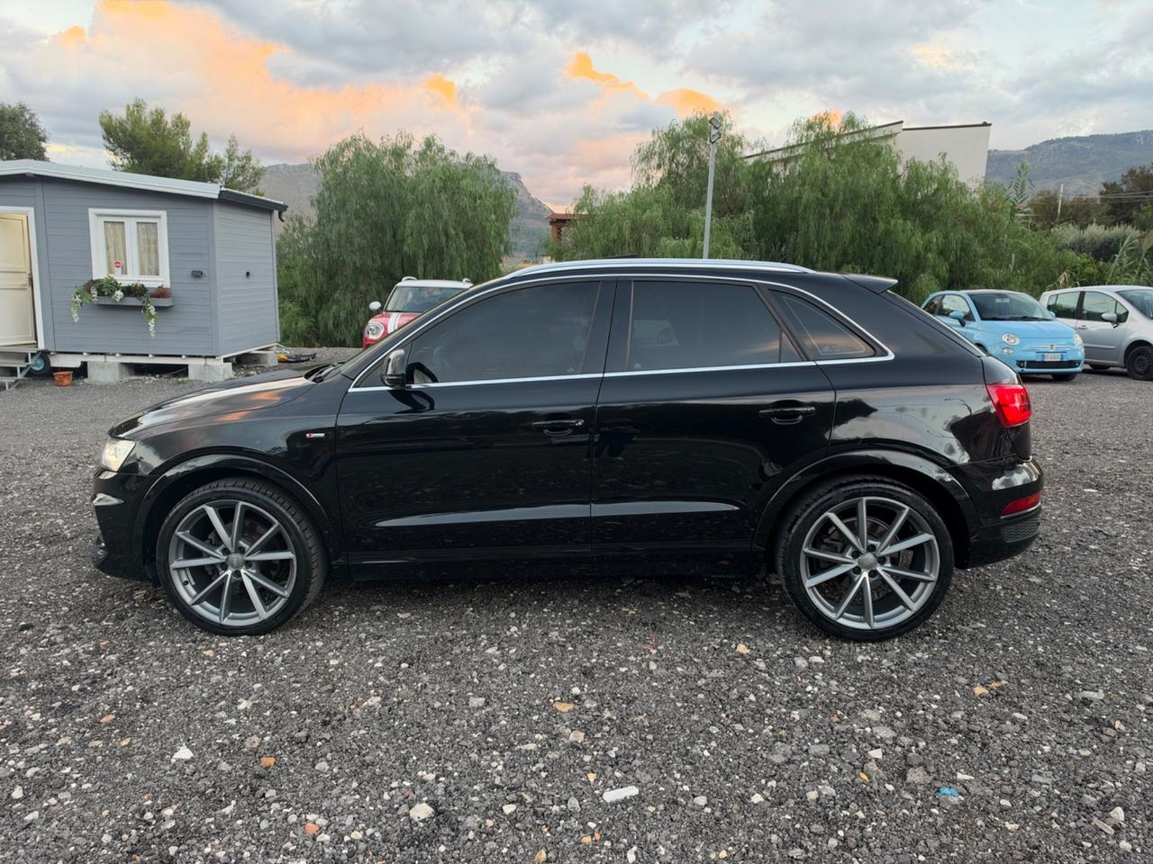 Audi Q3 2.0 TDI 150 CV quattro S tronic line Edition