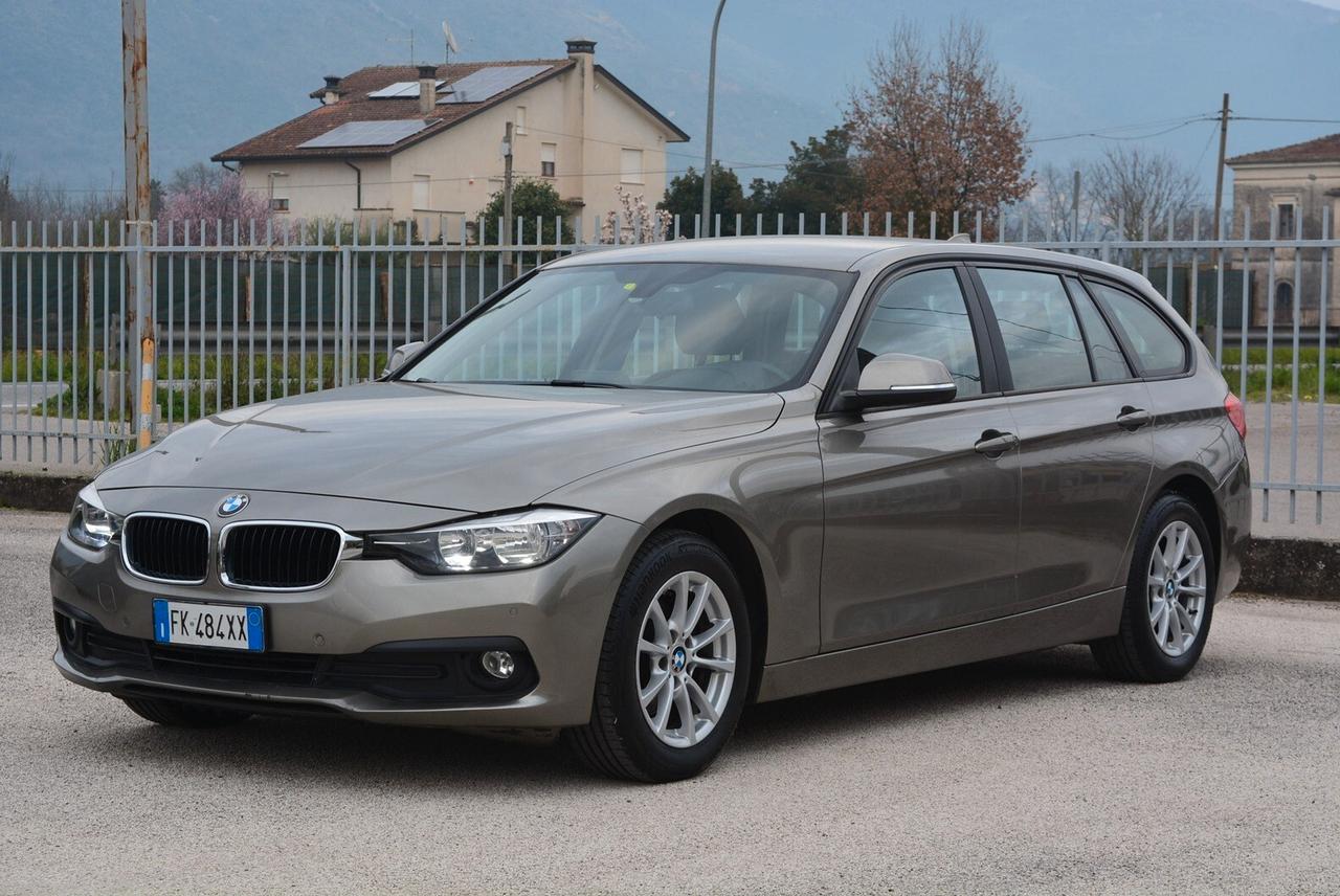 Bmw 318 318d Touring Business automatica