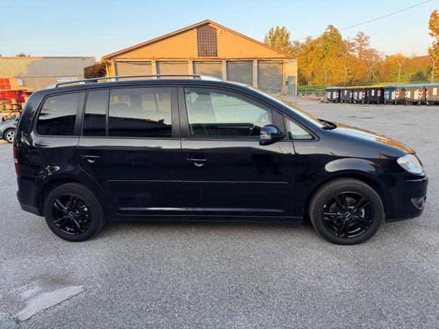VOLKSWAGEN Touran 2.0TDI Highline senza nessun lavoro da fare