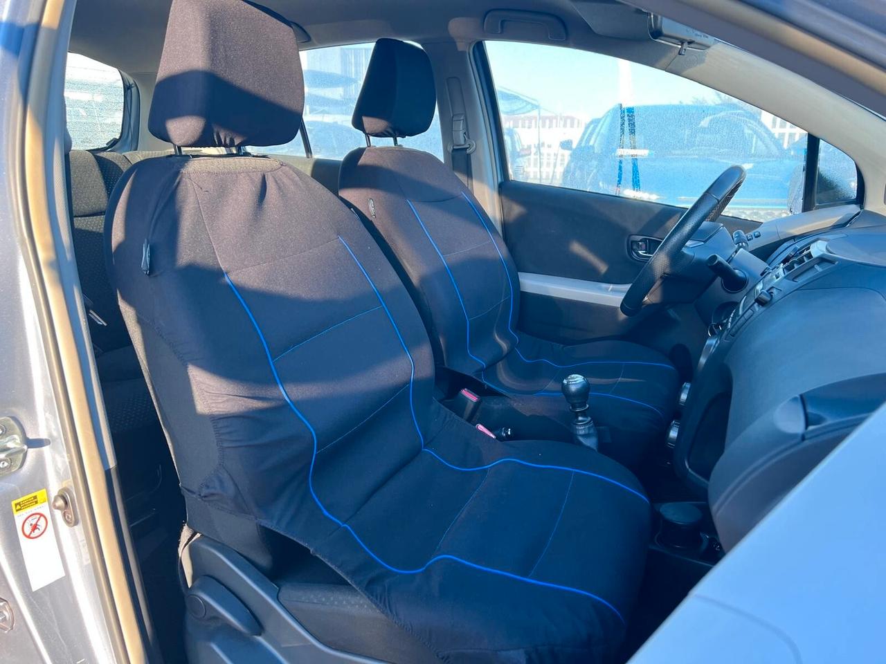 Toyota Yaris 1.3 5 porte Sol