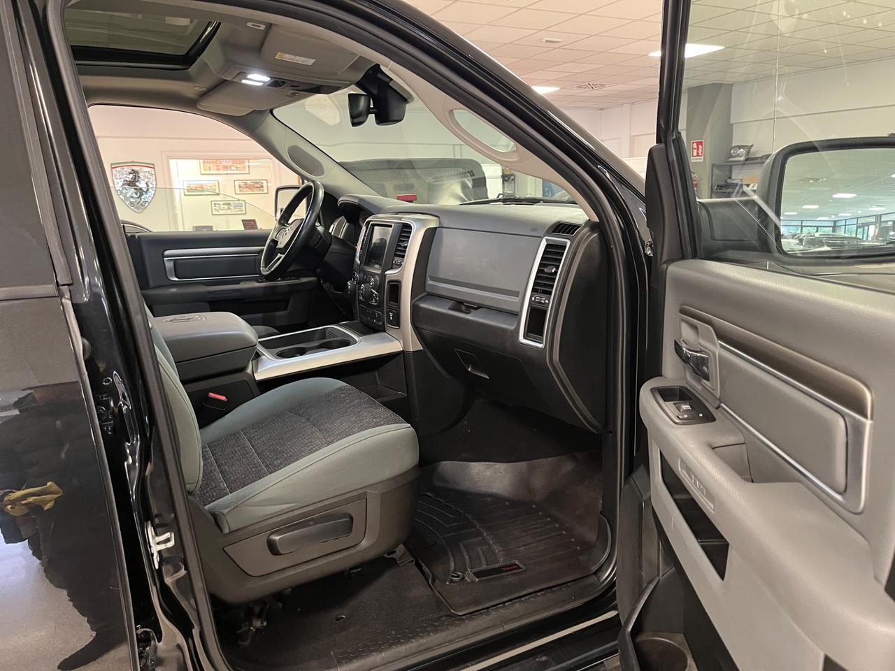 Dodge RAM 5.7 V8 GPL 401cv