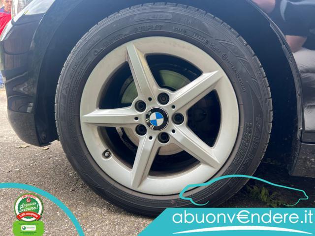 BMW 118 i 5p. Advantage