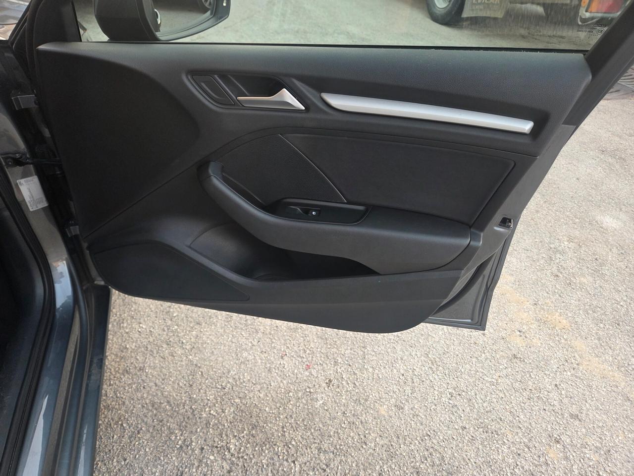 AUDI A3 ANNO 2019 1.6 TDI 115 CV SOLI KM 130000 CERTIF