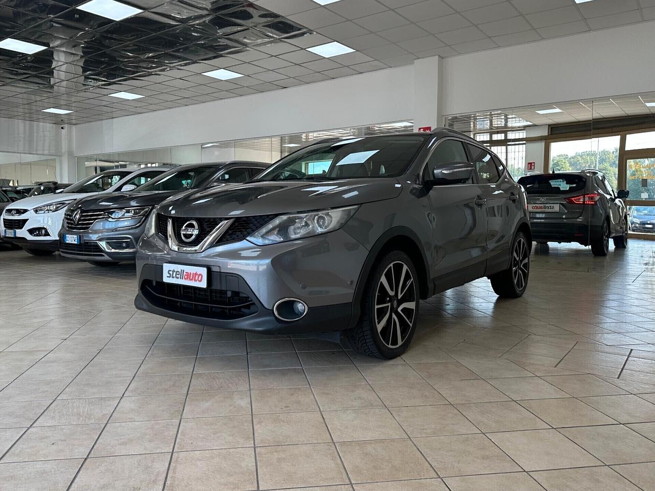 Nissan Qashqai 1.6 dCi 2WD Tekna *SERVICE NISSAN*