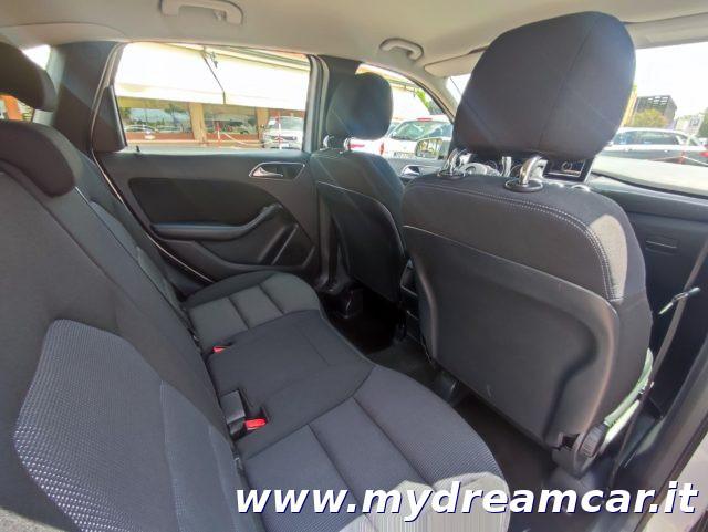 MERCEDES-BENZ B 180 CDI Executive