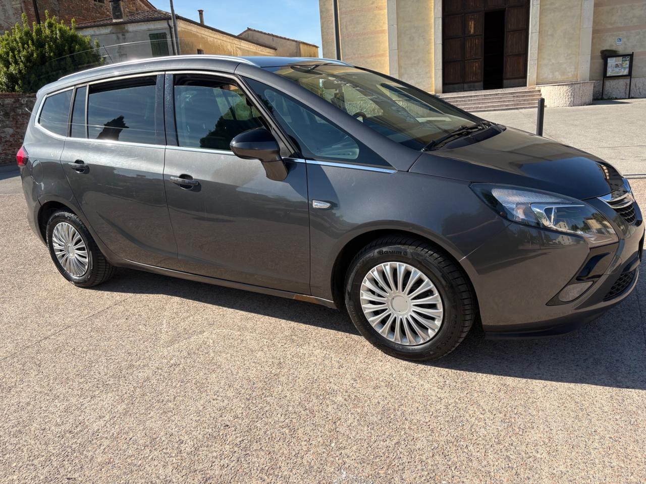 Opel Zafira Tourer 2.0 CDTi 130CV .7posti 2012
