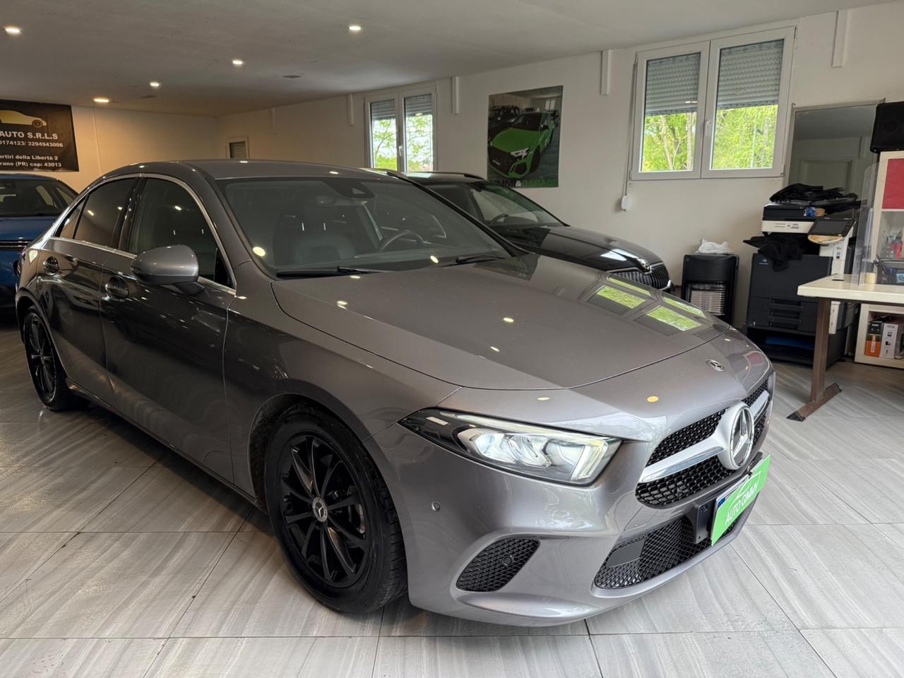 Mercedes-benz A 180 2020 NEOPATENTATi! Berlina