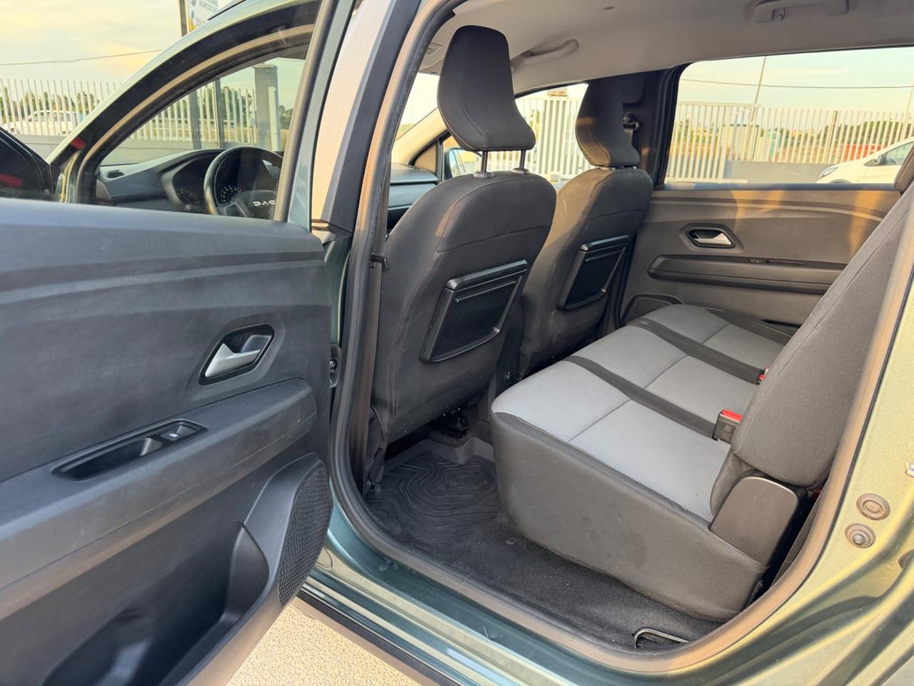 DACIA JOGGER 1.0 TCe GPL 100 CV 7P EXTREME MY23