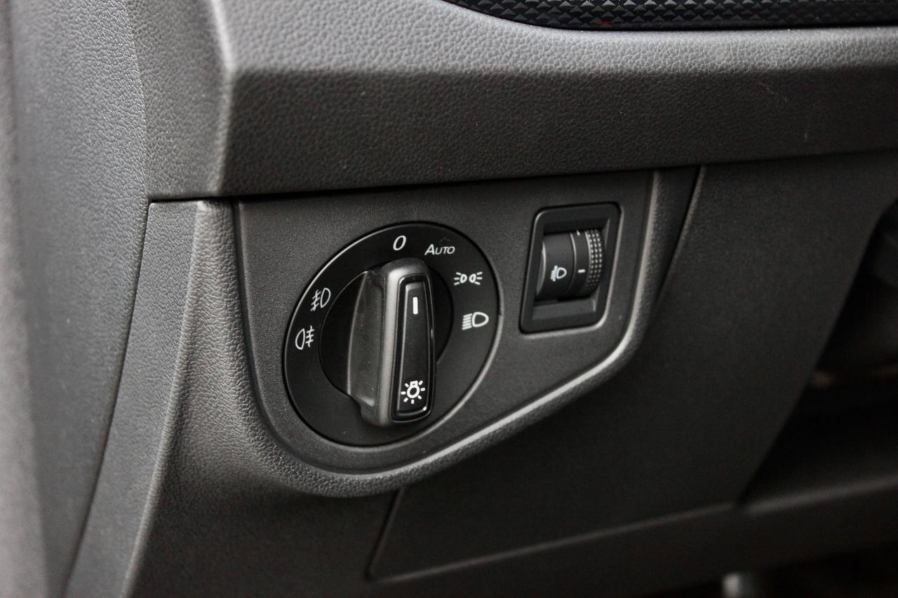 Volkswagen Polo Life 1.0 TSI DSG7 SOLO 4.600 KM!