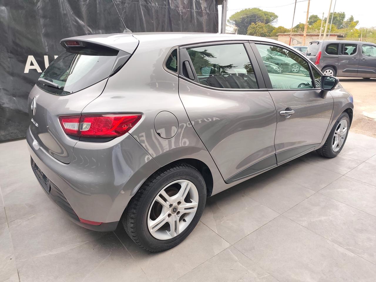Renault Clio 1.2 BENZINA NAVIGATORE