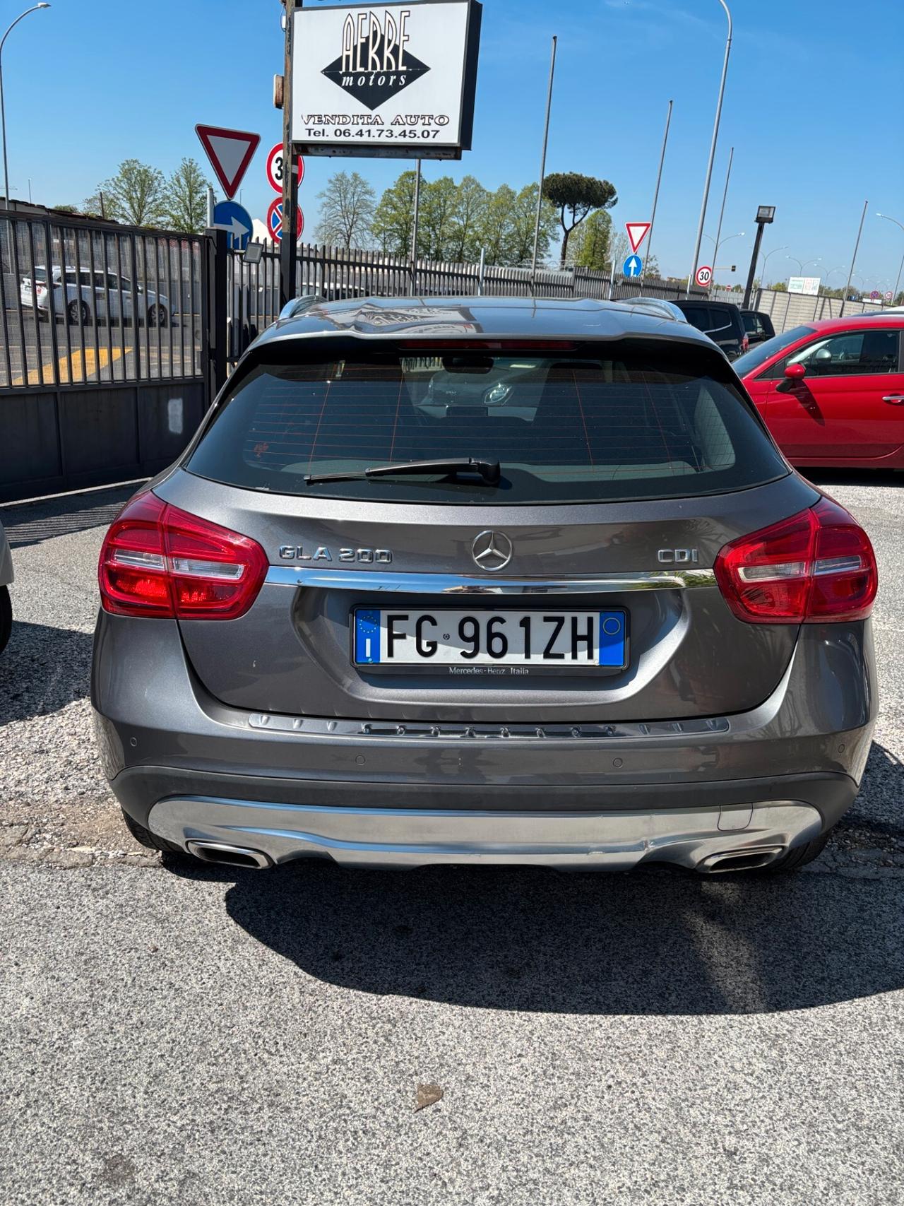 Mercedes-benz GLA 200 d Automatic Premium