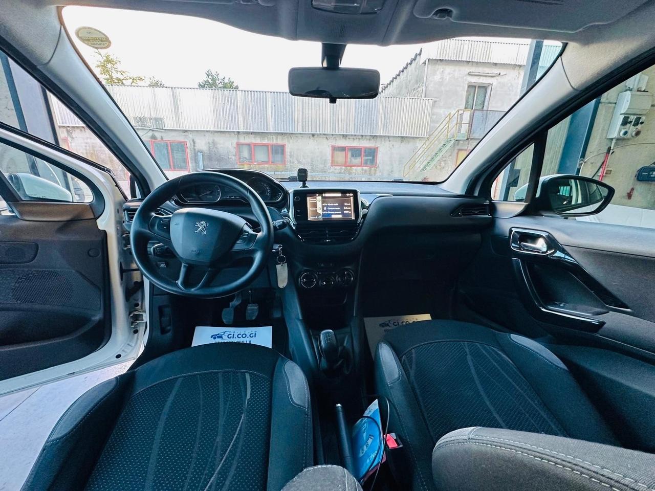 Peugeot 208 1.2 VTi 82 CV 5 porte Active benzina e gpl